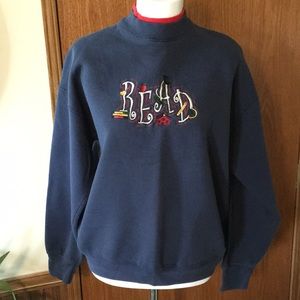 Faux turtle neck “READ” sweatshirt